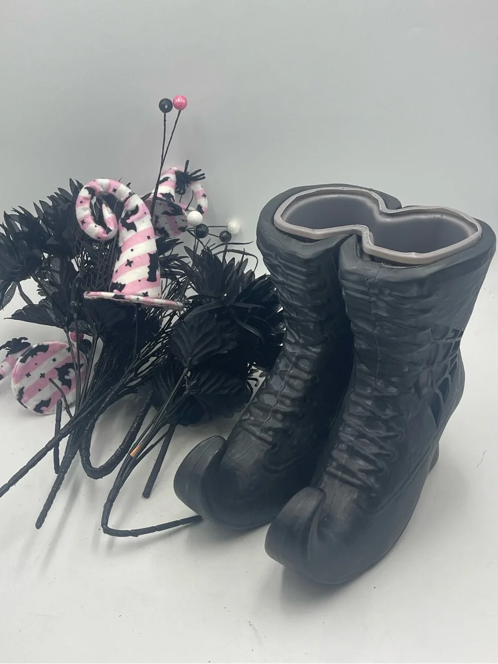 Gothic Halloween Centerpiece Witch Boots Plastic Vase w/Pink Hats & Faux Florals